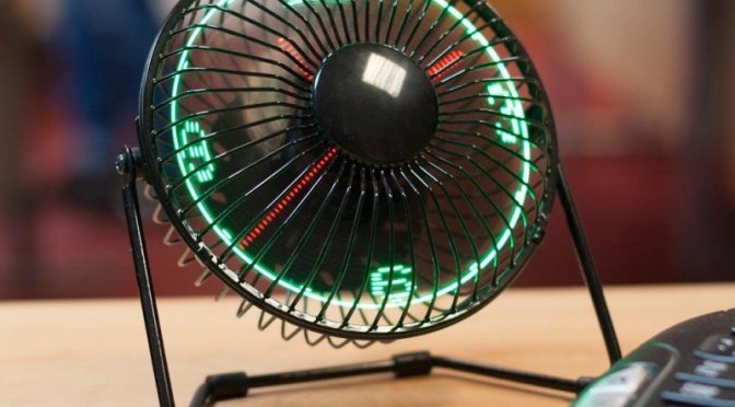 Best gifts 2014: Desktop LED Clock Fan